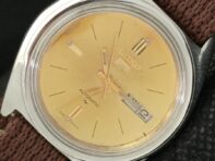 Б/у JAPAN SEIKO 5 AUTOMATIC 7009A МУЖСКИЕ СТАРЫЕ ОРИГИНАЛЬНЫЕ ЧАСЫ С ЦИФЕРБЛАТОМ a416126-2 R10621f-a416126
