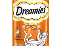 Лакомство DREAMIES Лакомые подушечки с курицей 60г