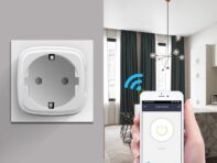 Умная розетка Tuya WIFI с голосовым управлением