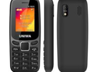 Классический GSM-телефон с клавиатурой чёрный