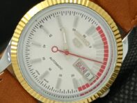 ВОССТАНОВЛЕННЫЕ ЧАСЫ SEIKO 5 AUTOMATIC JAPAN С БЕЛЫМ ЦИФЕРБЛАТОМ a425760-2 R1028-a425760