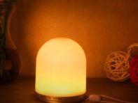 Светодиодный ночник с регулируемой яркостью Smart RGB с изменением цвета с дистанционным управлением